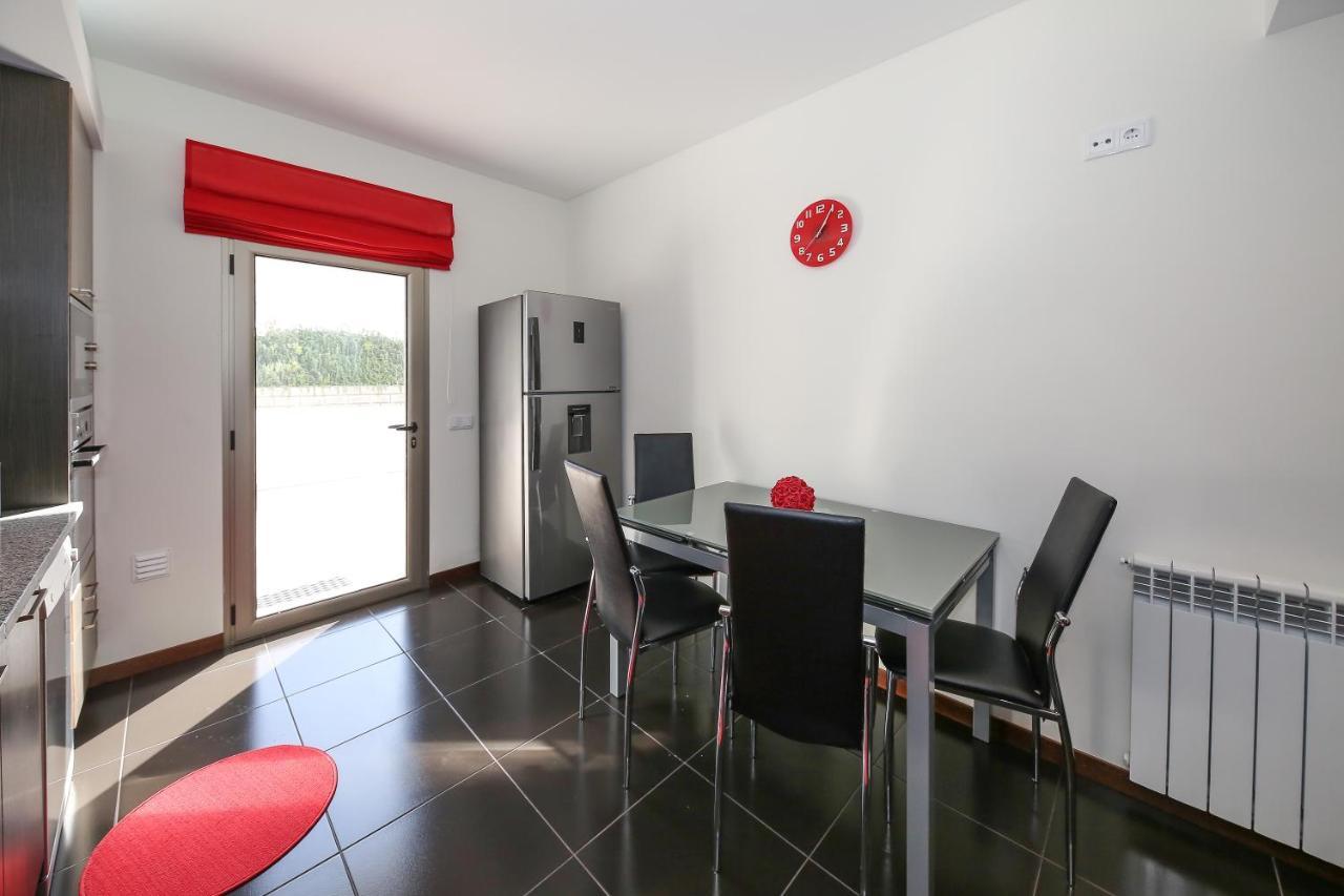 Apartamento Lusitano Nazare Exterior photo